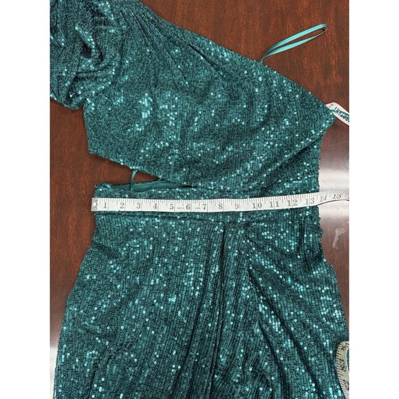 Mac Duggal Size 6 Green 26730 Sequined One Shoulder Cut Out Formal Gown Dress - Picture 16 of 16